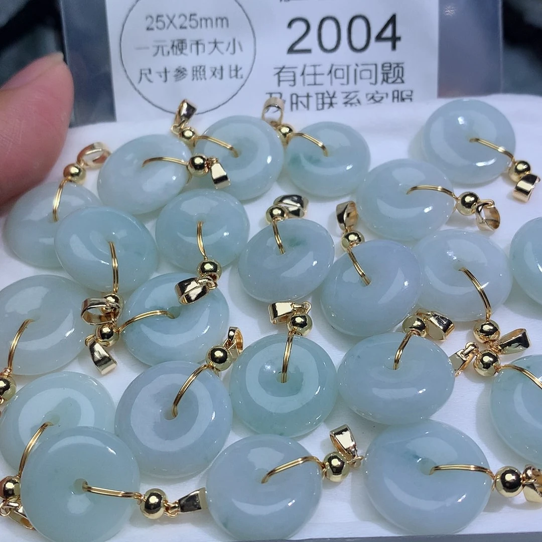 翡翠未镶嵌颈饰发2个