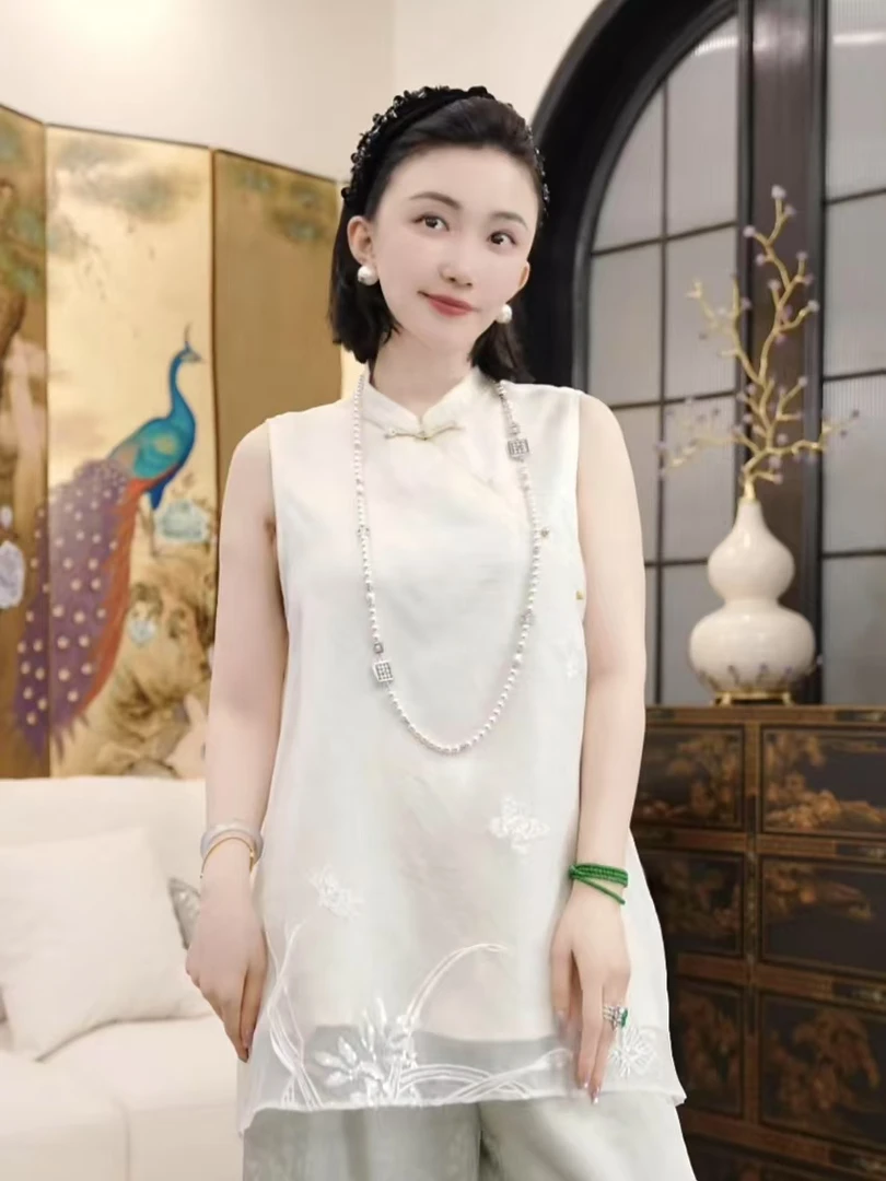 Betty Bairn【晴韵】高端系列桑蚕丝刺绣马甲25B-BW9300