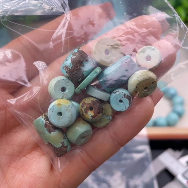 绿松石珠宝奇石未镶嵌