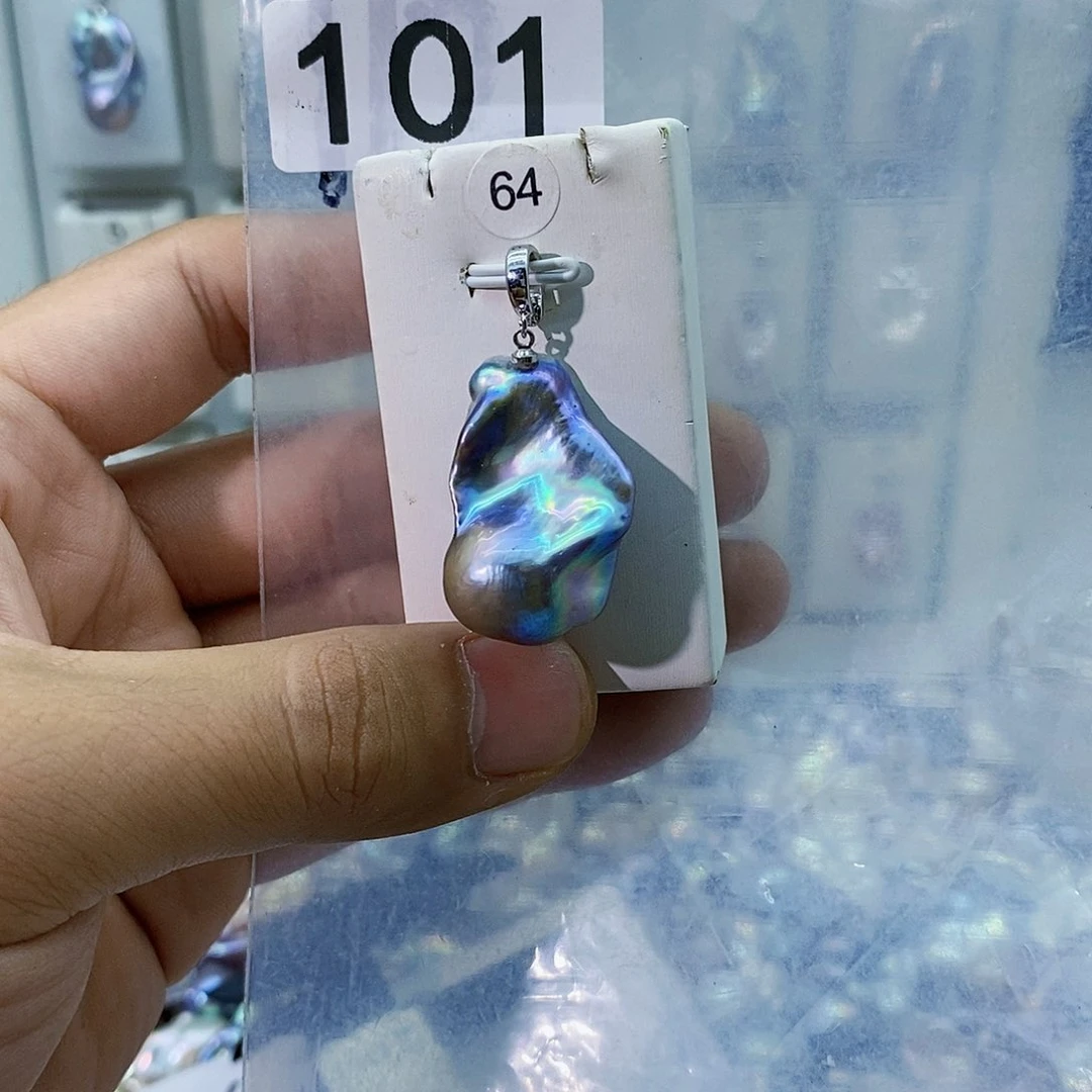淡水珍珠合金颈饰