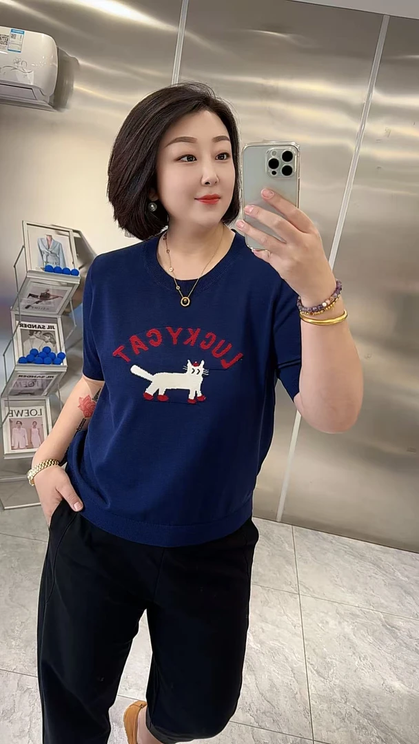 【聪姐推荐】8338时尚减龄卡通图圆领针织半袖T桖（衣长64，胸围,120）