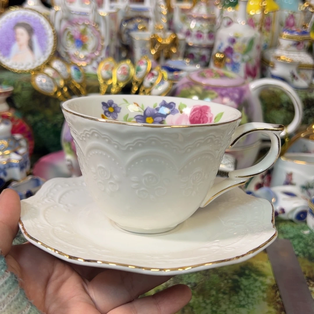 摆件鹿与海陶瓷家居用品有限公司