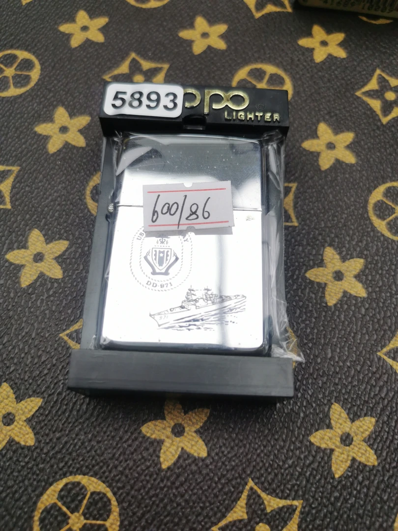 Zippo打火机回血86镜面军机-5893