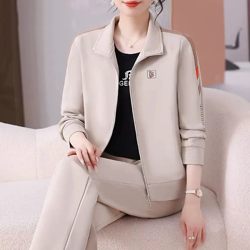 妈妈时尚套装2025新款中老年女装外套运动服休闲太太洋气三件套女