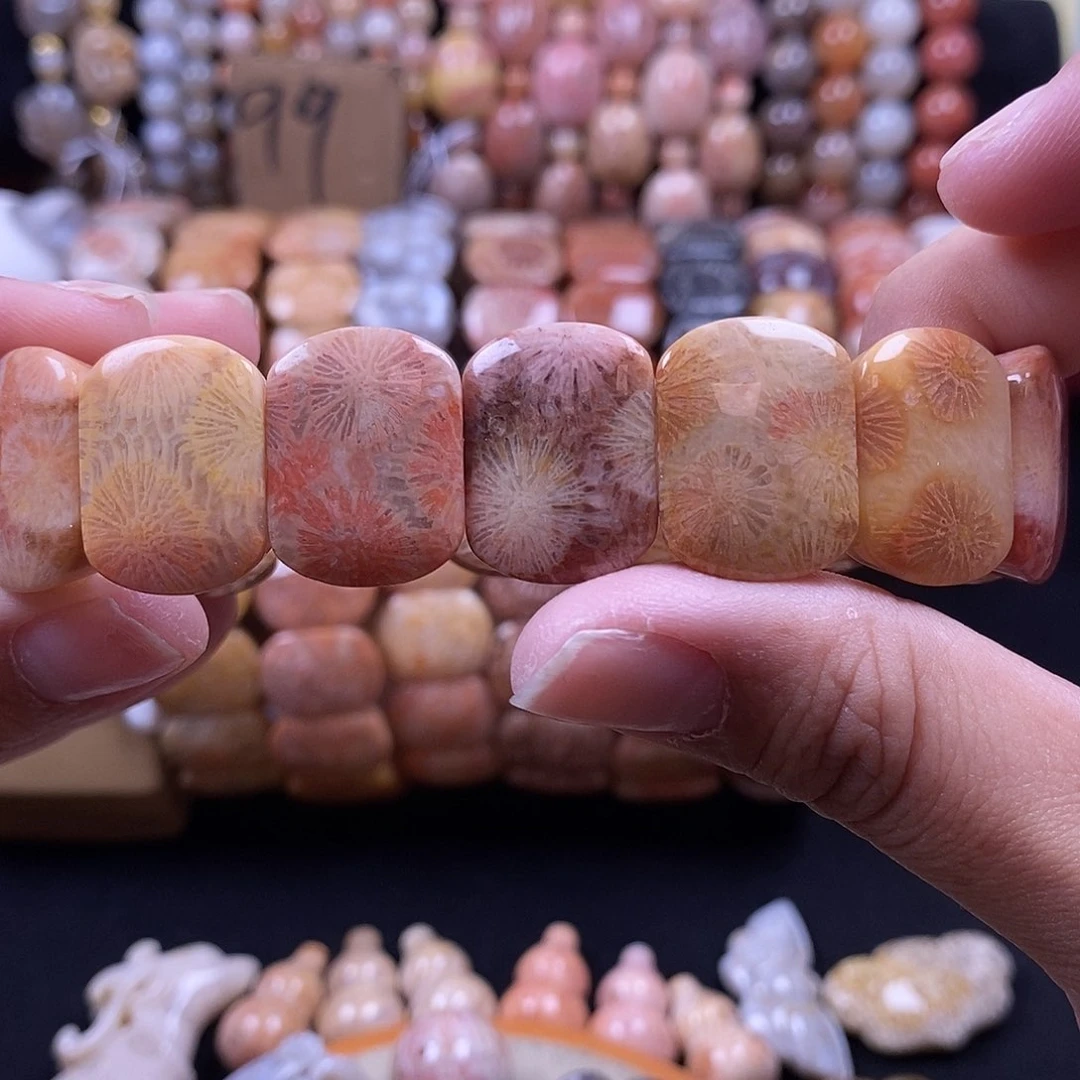 硅化珊瑚（珊瑚玉）手牌未镶嵌27