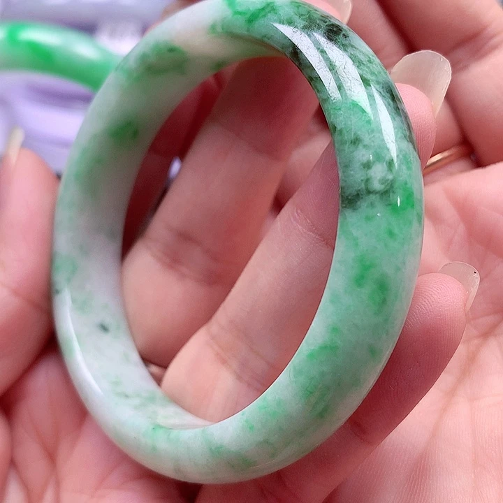 未镶嵌手镯翡翠翡翠