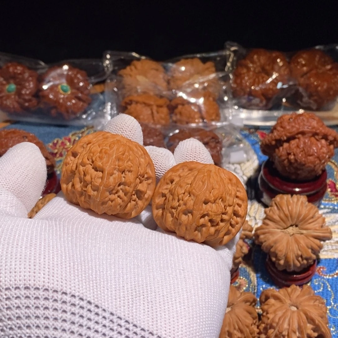 ****吊坠文玩核桃磨盘