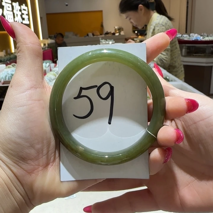 和田玉未镶嵌手镯696