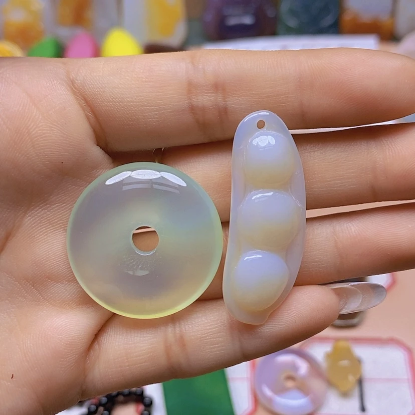 【闪购商品】玛瑙/玉髓颈饰未镶嵌阿*