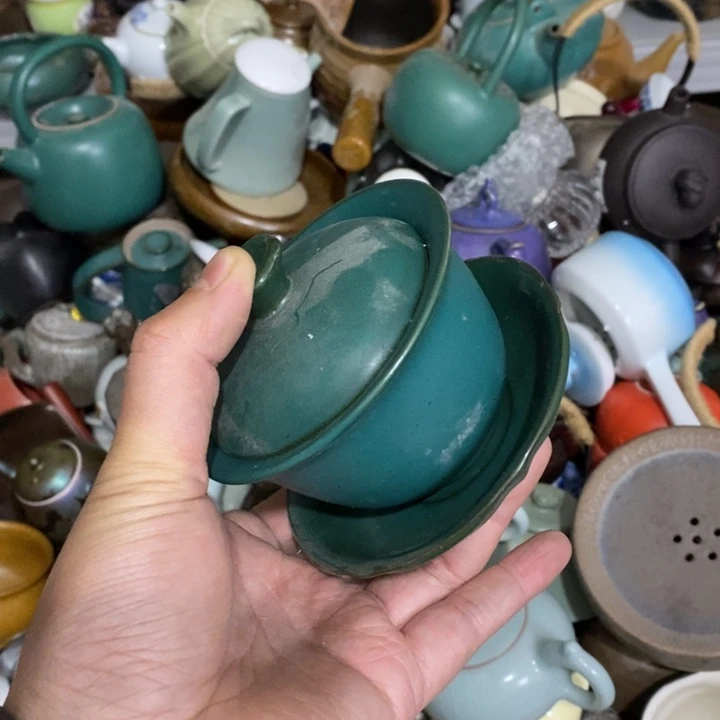 陶瓷艺术品及陶瓷壶