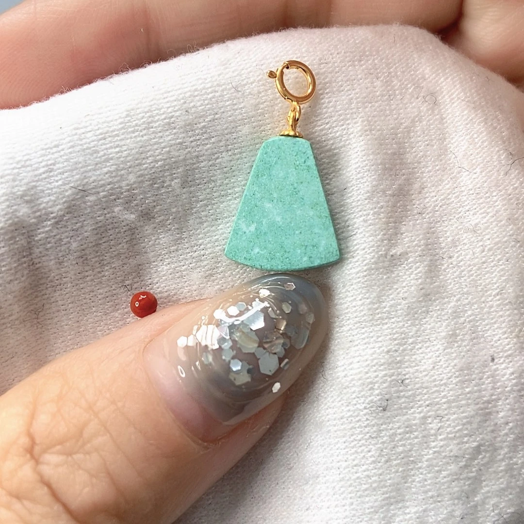 南红玛瑙未镶嵌珠宝奇石