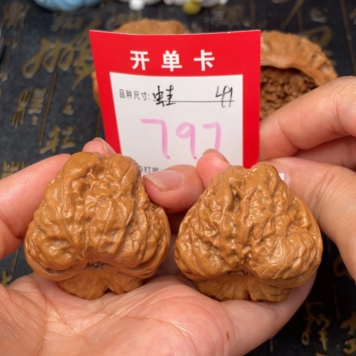 吊坠桃核文玩的好