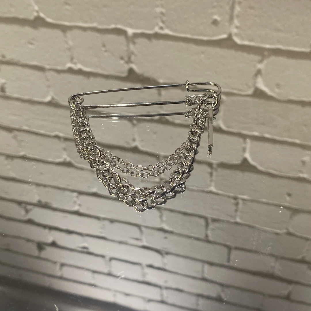 合金胸针 挺好看的小众百搭合金胸针qc004