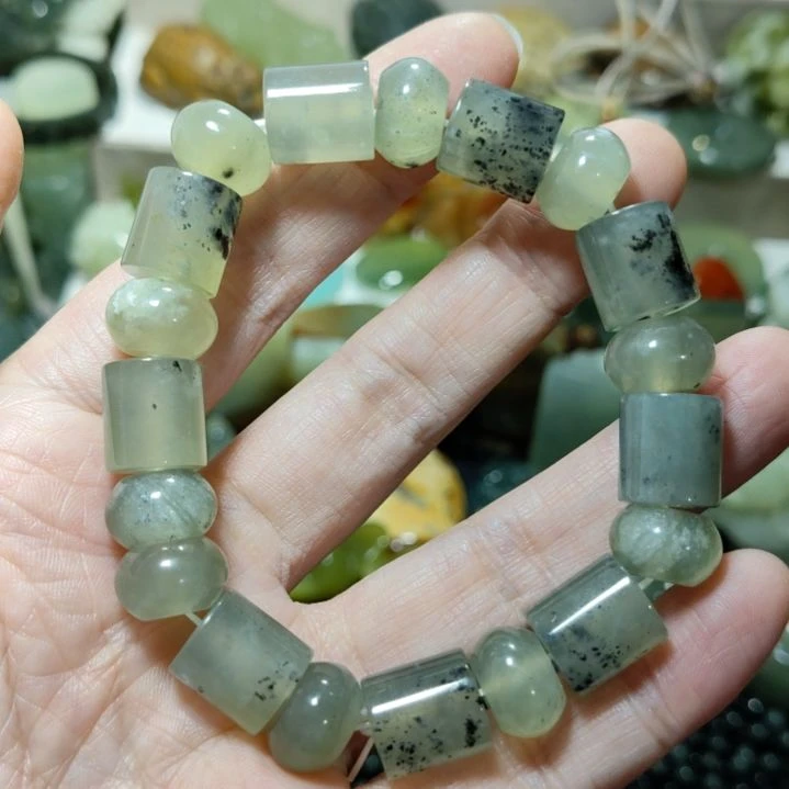 岫玉手串款式未镶嵌