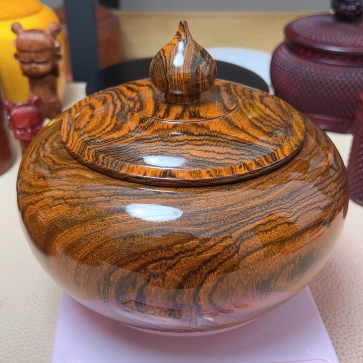 木高**朱茶叶罐一物一拍