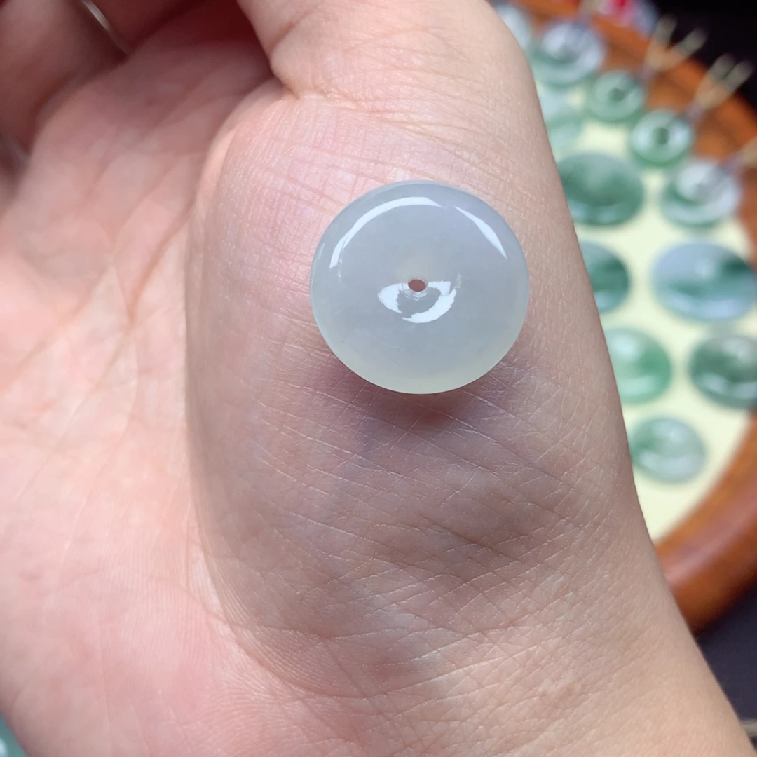 颈饰未镶嵌翡翠吊坠19/5.6mm