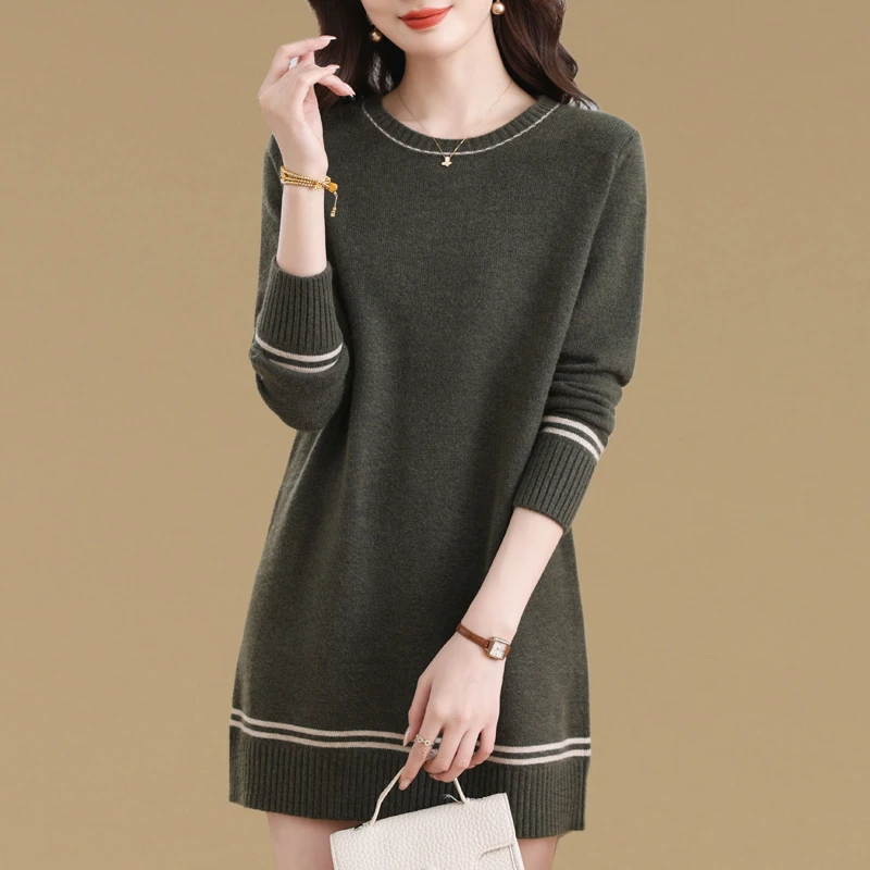 圆领中长款遮屁股毛衣女套头秋冬新款洋气宽松百搭内搭针织打底衫