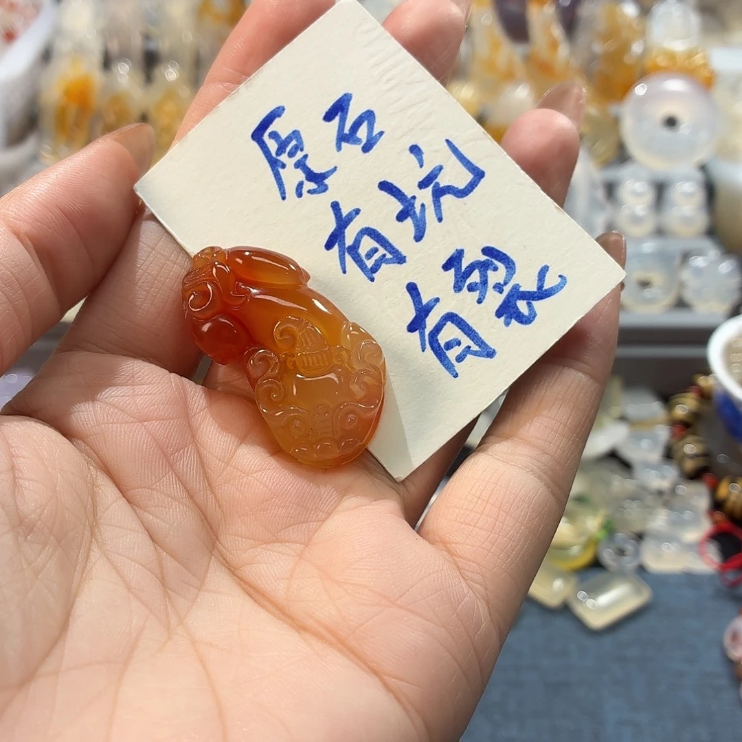 玛瑙/玉髓未镶嵌颈饰