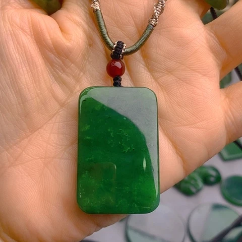 未镶嵌和田玉挂件面包牌