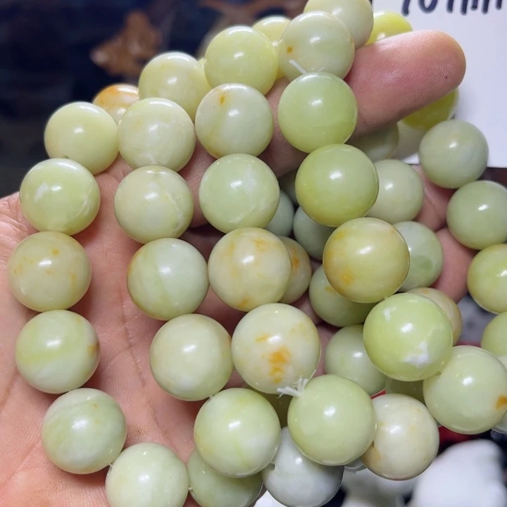 蛇纹石玉手串未镶嵌