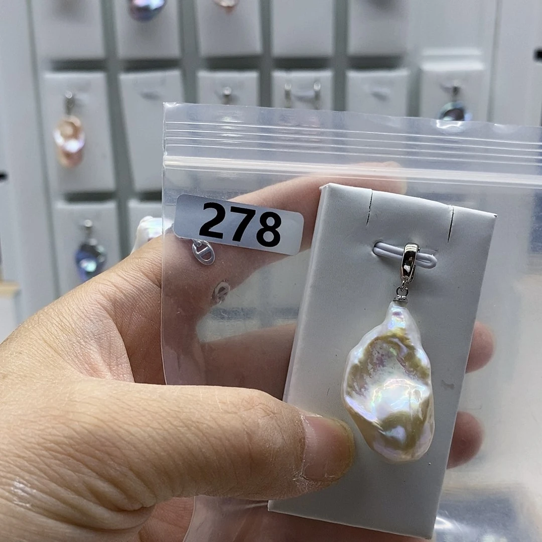 颈饰合金淡水珍珠