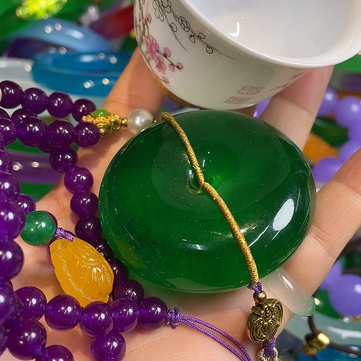 瓷片❄️****喜欢的可以关注一下