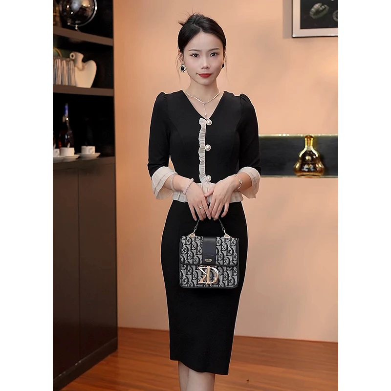 6868名媛时尚气质黑色修身中袖开叉连衣裙QH