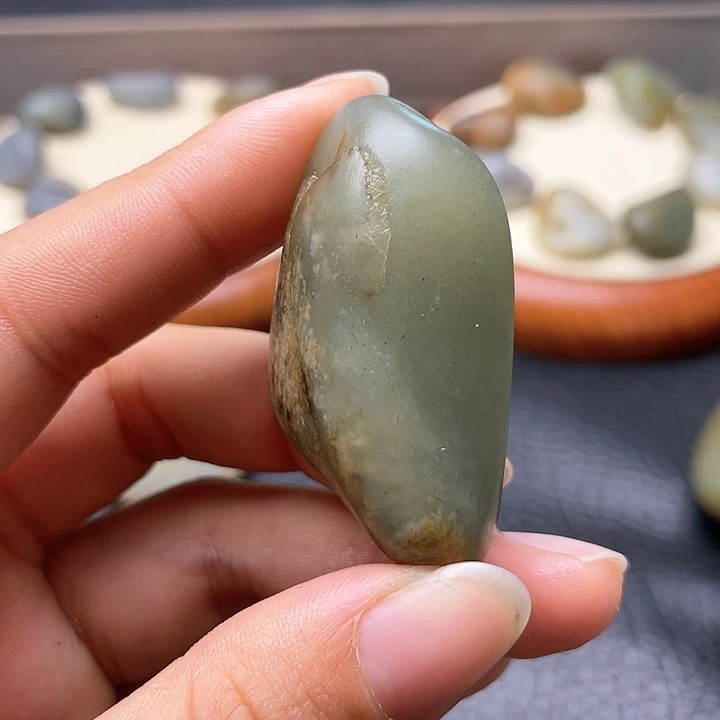 和田玉颈饰未镶嵌10