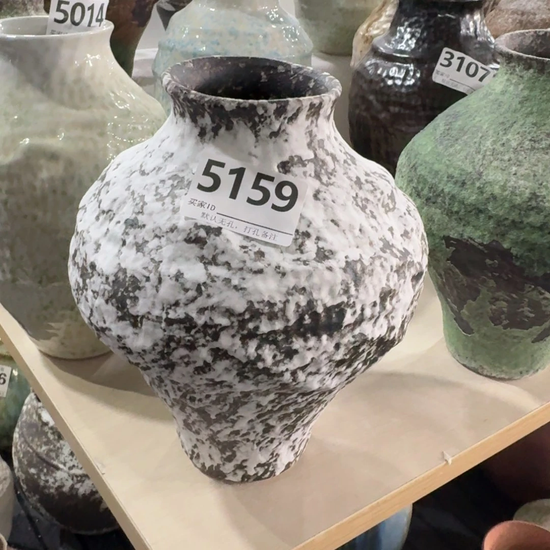 陈***丫摆件景德镇高温花瓶编码5159高28口8默认无孔