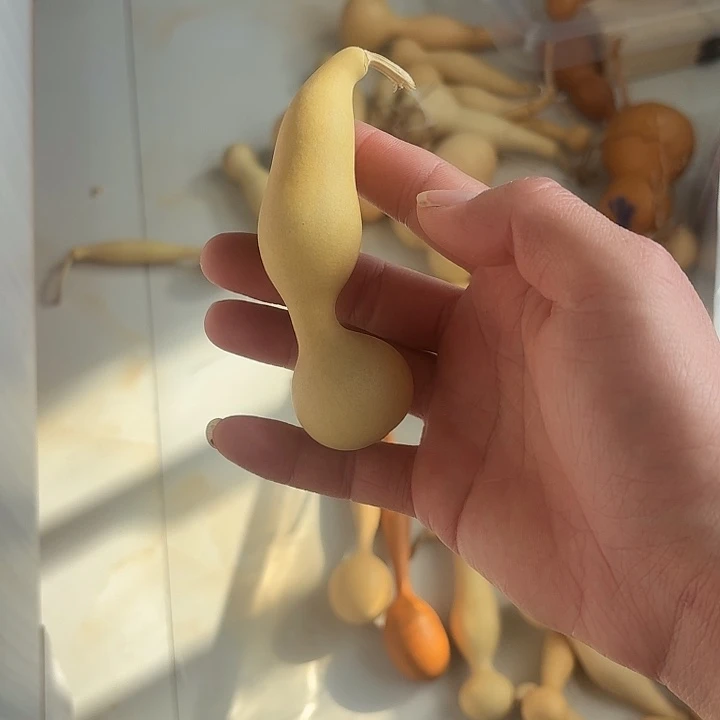 无***在木微三肚本捻葫芦摆件