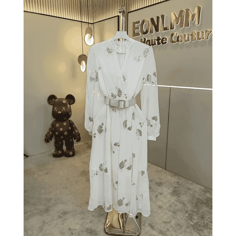 纯色圆领灯笼袖常规大摆裙连衣裙时尚碎花收腰国风