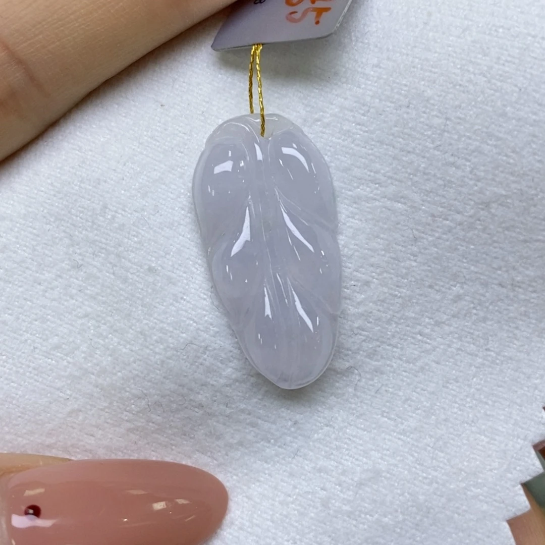 颈饰未镶嵌翡翠叶子