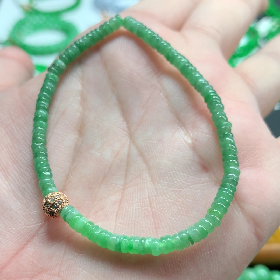 翡翠未镶嵌手链翡翠