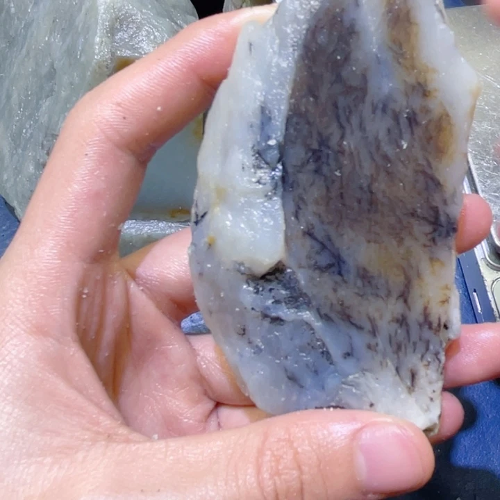 和田玉未镶嵌珠宝半成品