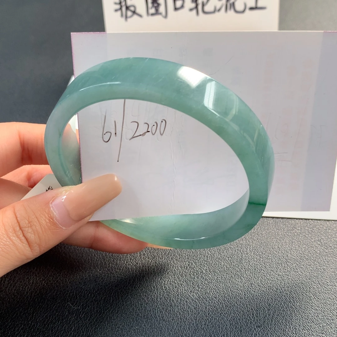 翡翠未镶嵌手镯天然翡翠