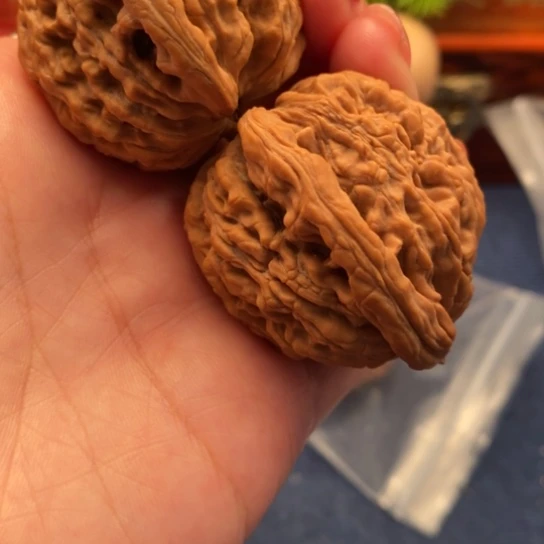 【闪购商品】文玩核桃吊坠?**哥虎头