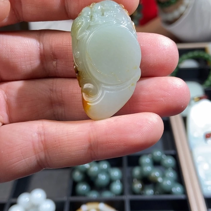 和田玉挂件未镶嵌