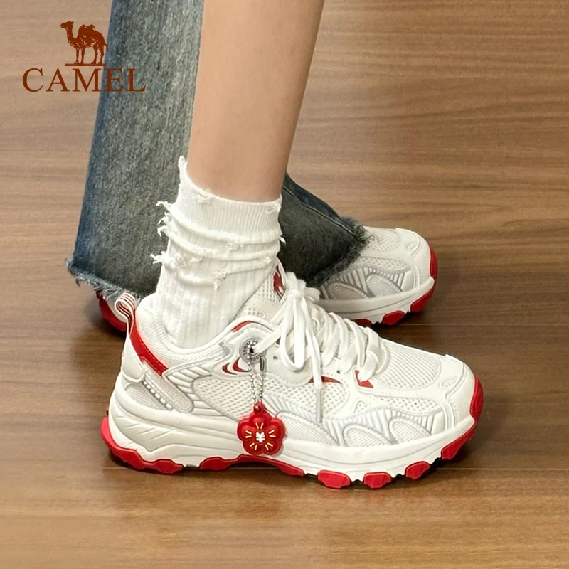骆驼漫游新年版复古休闲鞋舒适时尚百搭软底户外运动减震运动鞋女