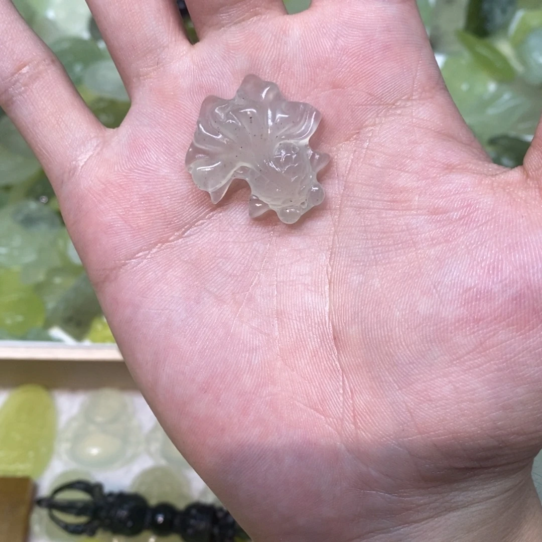 岫玉未镶嵌吊坠(不含链)