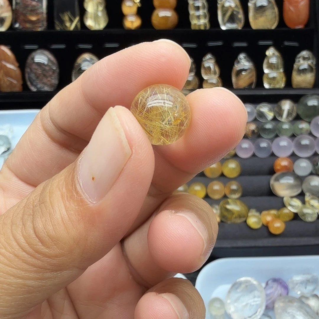 当***人颈饰未镶嵌水晶水晶
