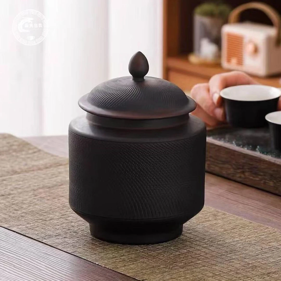 白毫银针月光白 紫陶跳刀茶叶罐