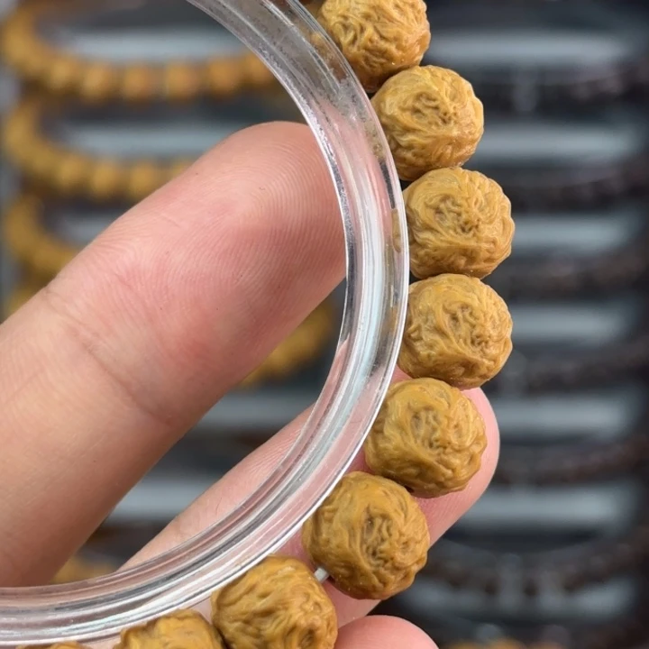 吊坠猴头核桃游龙75米