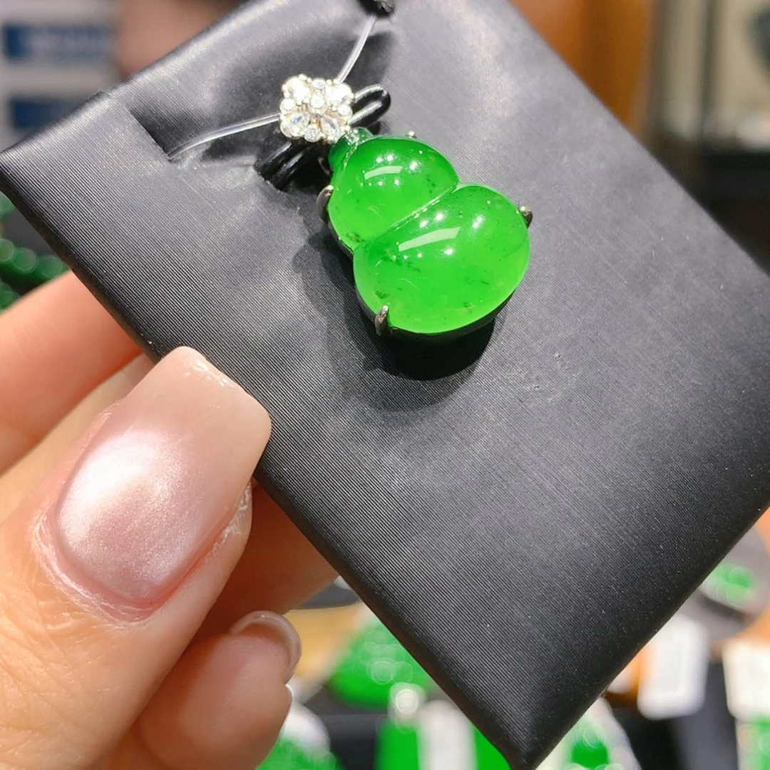 【闪购商品】颈饰银S925镶嵌翡翠3柒姐