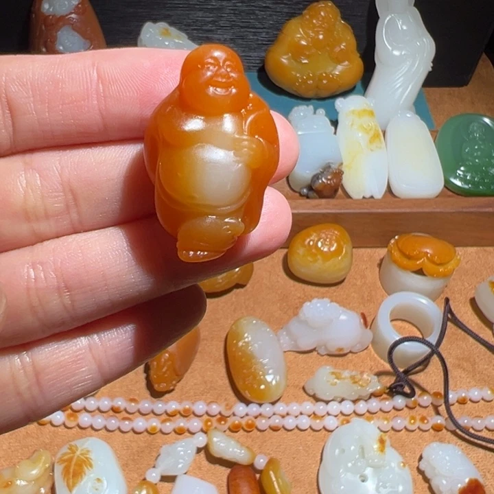 和田玉未镶嵌挂件