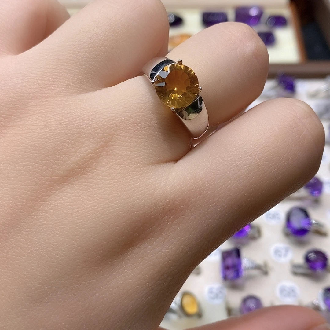 冯***寶戒指水晶银S925镶嵌纯天然黄水晶戒指J