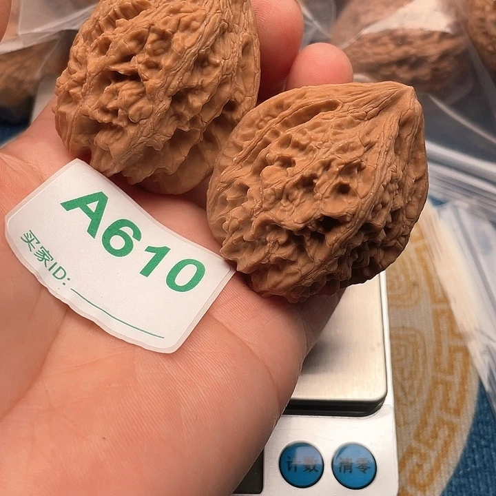 把件文玩核桃核桃