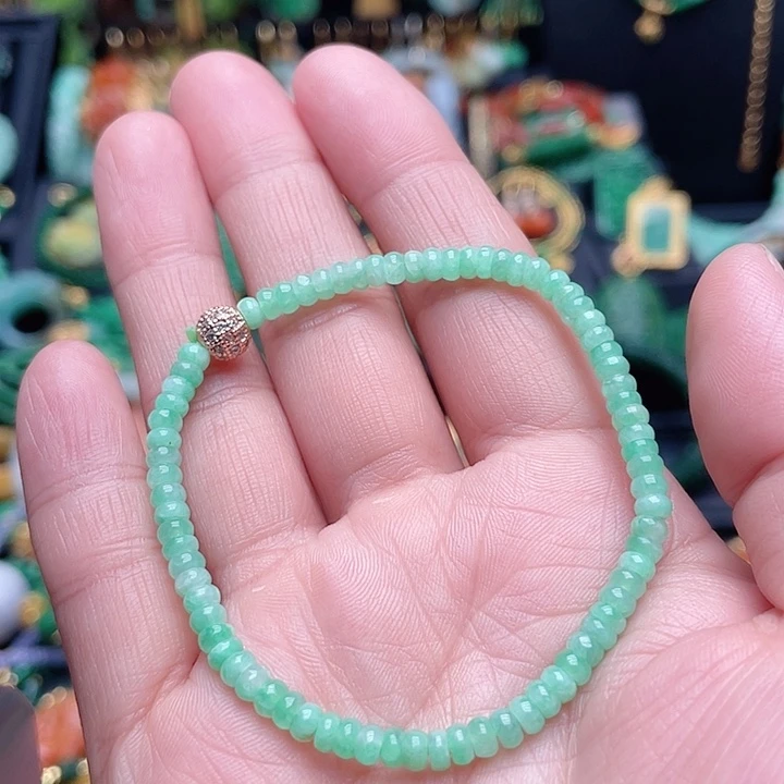 翡翠未镶嵌手链翡翠