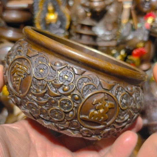 铜铜的 清货诚信经营