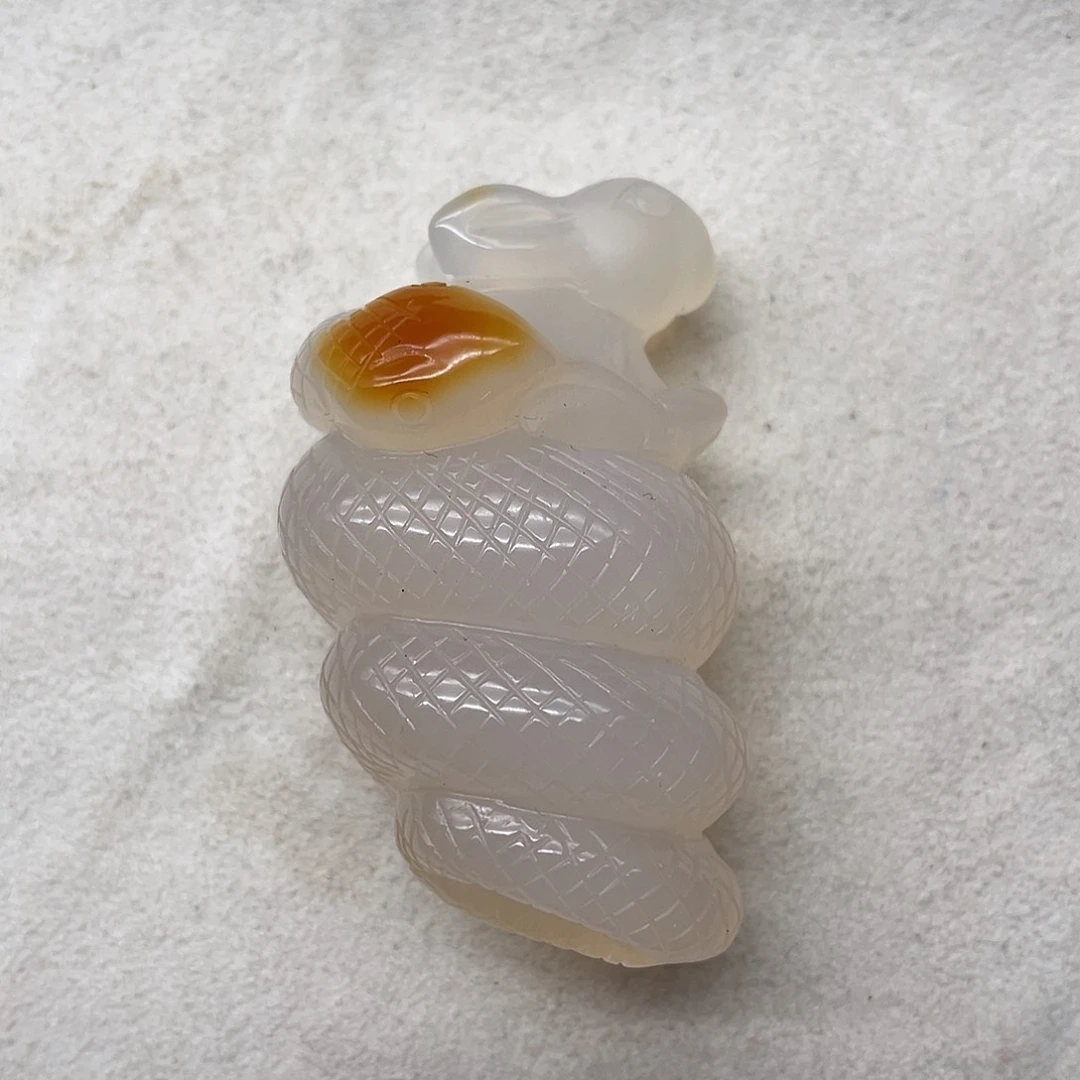 玛瑙/玉髓车挂未镶嵌龙****行