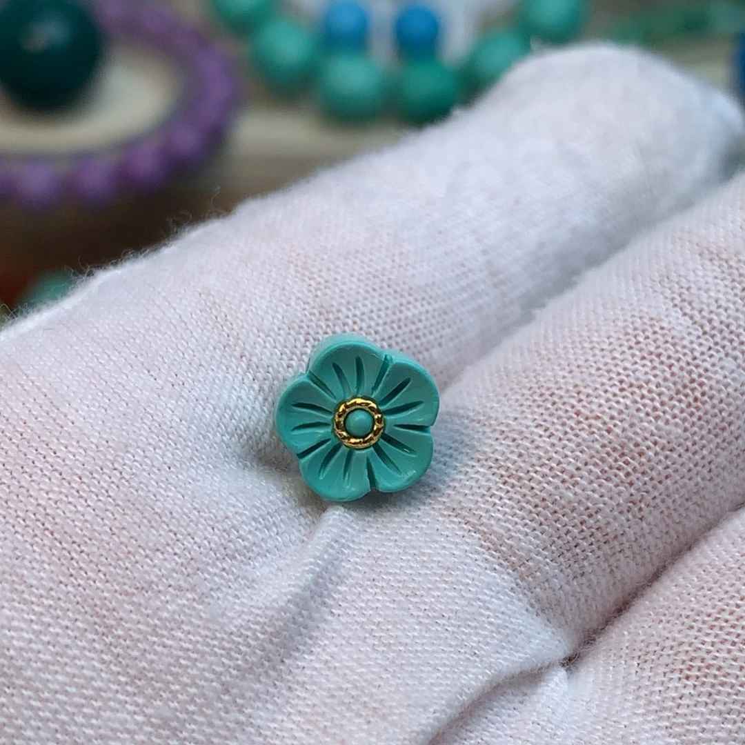 编织品高瓷雕刻小花